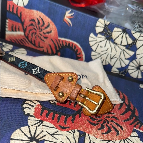 Louis Vuitton Multicolor Leather Bracelet - Picture 3 of 14